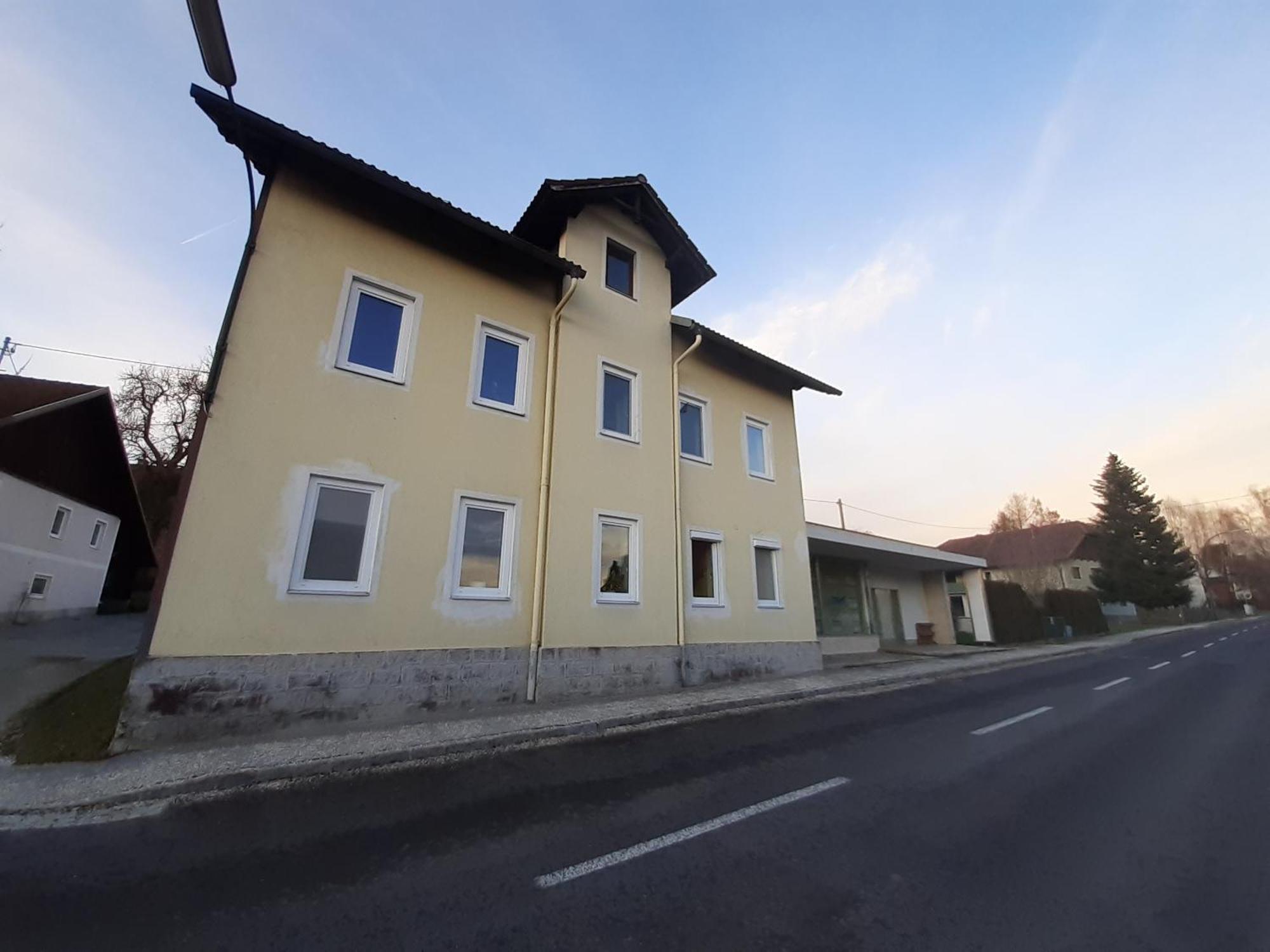 Schoene Altbauwohnung Auf Dem Land Kallham Esterno foto